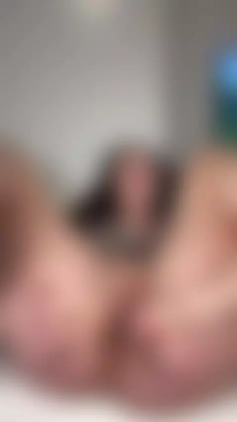 I dressed up… just to undress for you 😇💃 by kamynamy