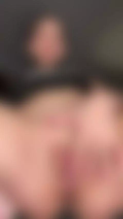 Just your girl-next-door, but today she forgot her panties 😉... by kamynamy