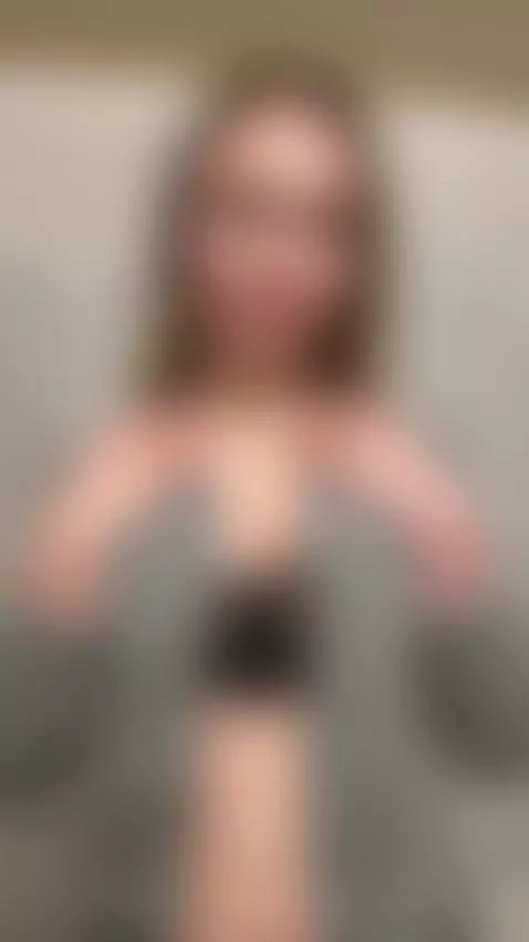 😏 My sluttiest sounds and wettest moments are saved just for... by barbieblonde01