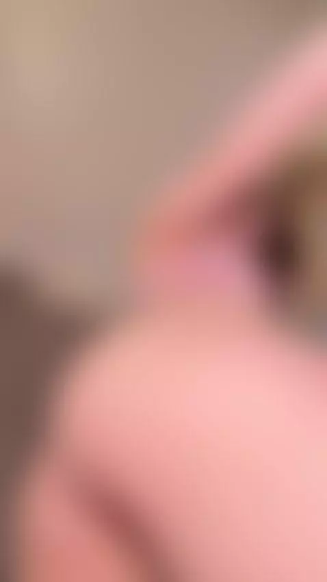 How hard can u fuck me daddy by chloeex