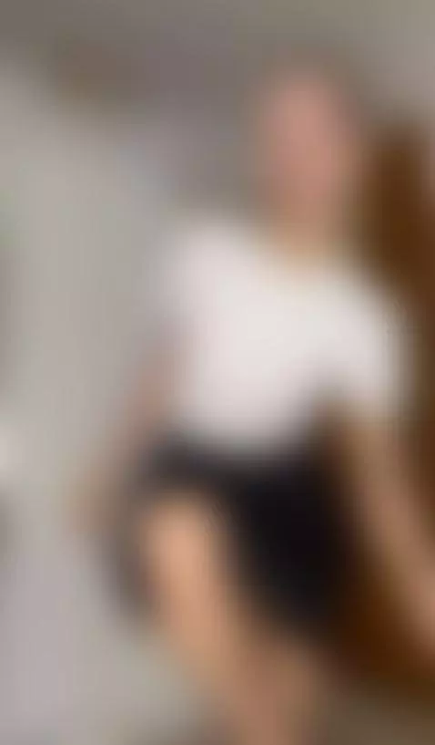 🔥Brunette fingers sliding under top 💦 Exclusive OF by sunnygabi