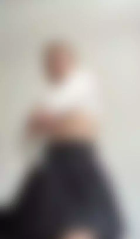 18+ Sexy blonde teasing perky tits and tight ass in skirt

*... by sunnygabi