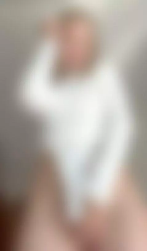 horny fat ass masturbating nude wet pussy  Check my OF by sunnygabi