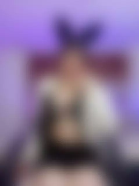 your hot bunny  🐰 by sofia-as