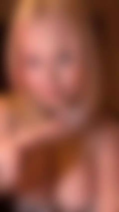 Bend me over and fuck me raw 🥰 by missfrogg