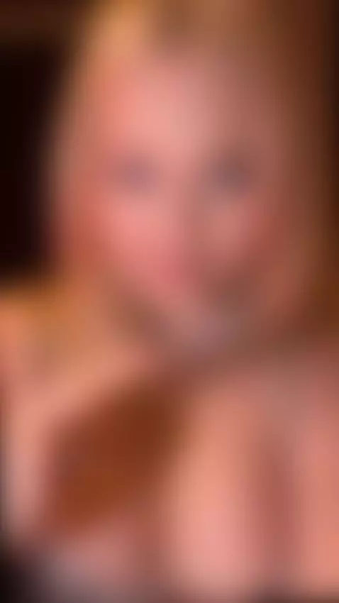 I want your tongue on my clit now 🍆 by missfrogg