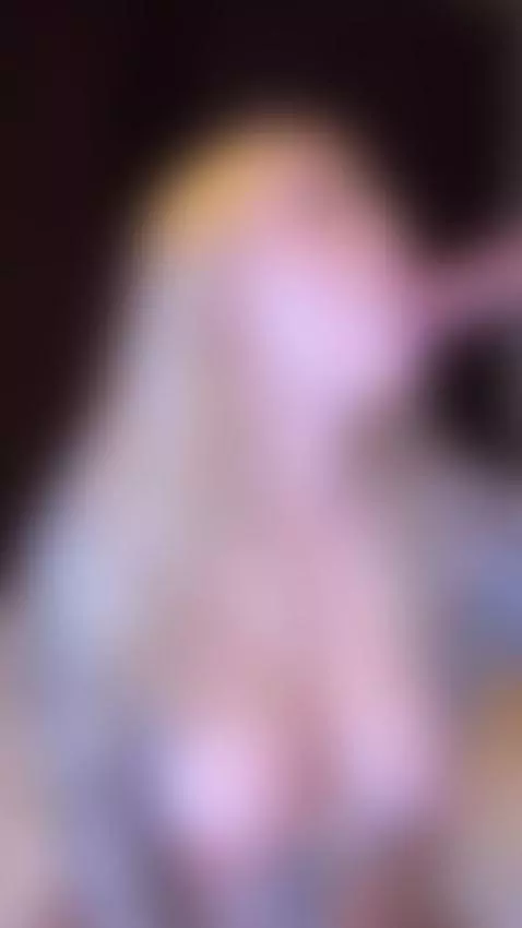 Suck me deep and swallow every drop 😘 by missfrogg