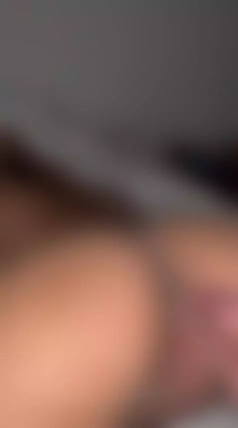 Look how they finish in my tight pussy by lilith-owens