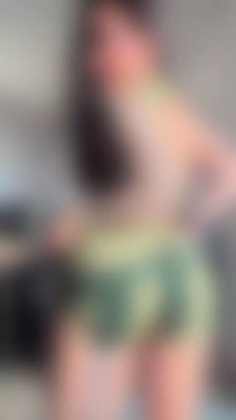 Sunlight kissing my sweaty gym body by the window… 😈
Hot, ti... by avabooty