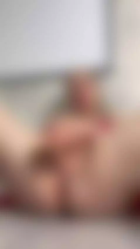 I'm fucking my creamy pussy, and I'm waiting for you to cum ... by babymoollyy