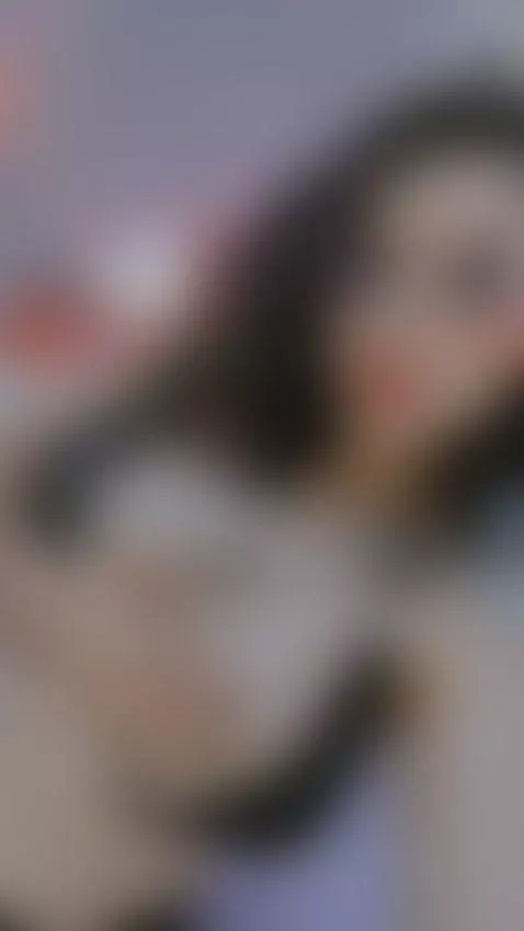 There are normal nights... and then there is this one 😏 come... by yayaqueen