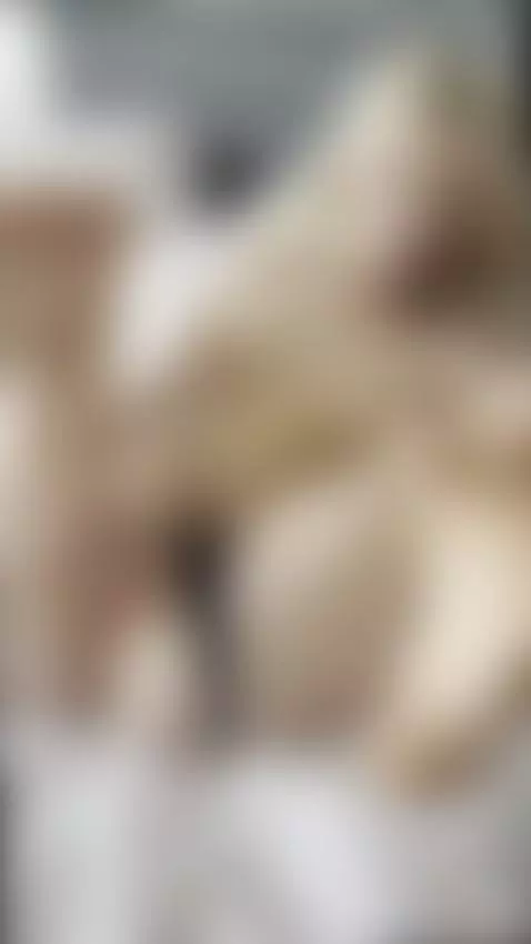 Spread my legs wider and watch me drip 👅 by sanderslina