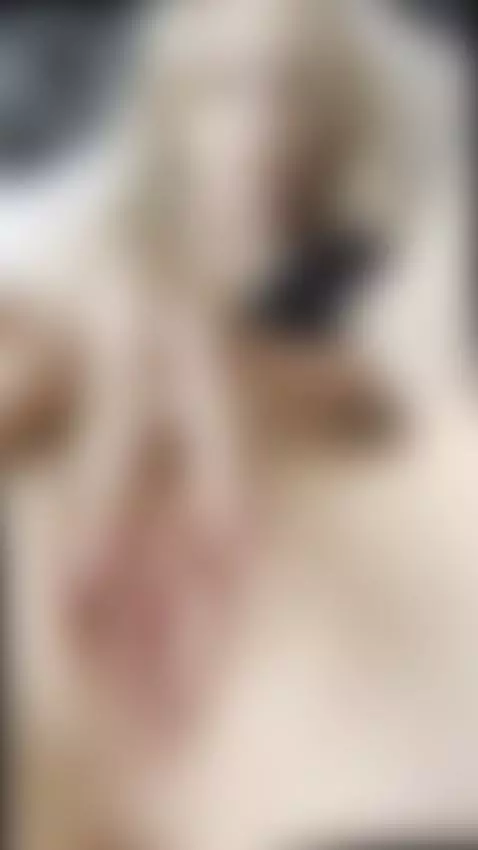 She moans as fingers press deep inside 🖤 by sanderslina