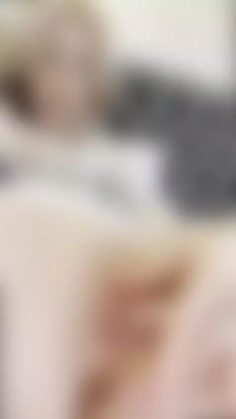 Wet pussy fingers deep inside 🖤 by sanderslina