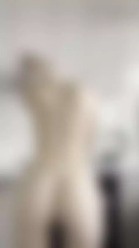 Bend me over and fuck me hard 🤤 by sanderslina