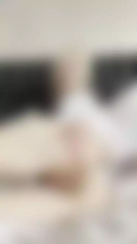 Touch my wet pussy and make me beg by sanderslina