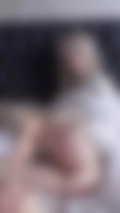 Blonde rubs her wet pussy slow while staring at camera by sanderslina