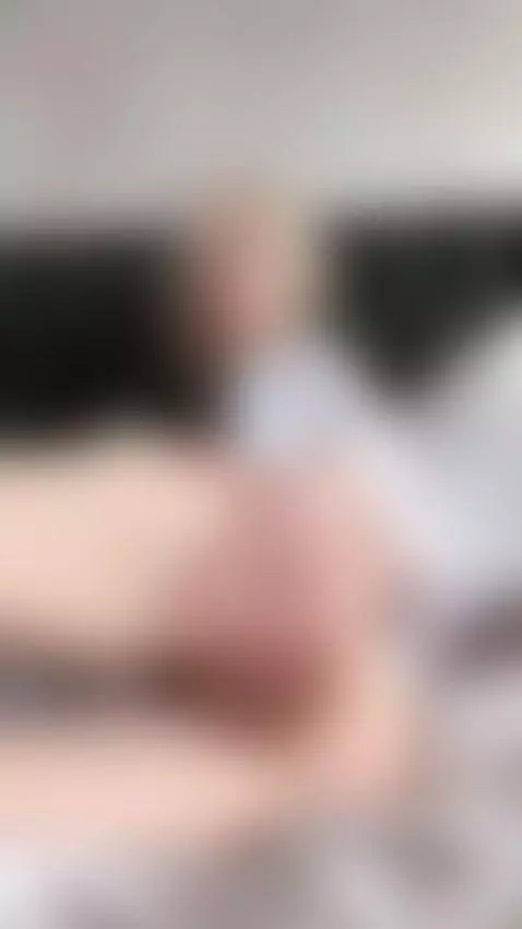 Blonde fingers her wet pussy slow under 🫦 by sanderslina