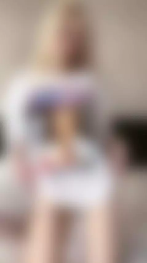 Blonde girl spreads her legs slow on the bed 💦 by sanderslina