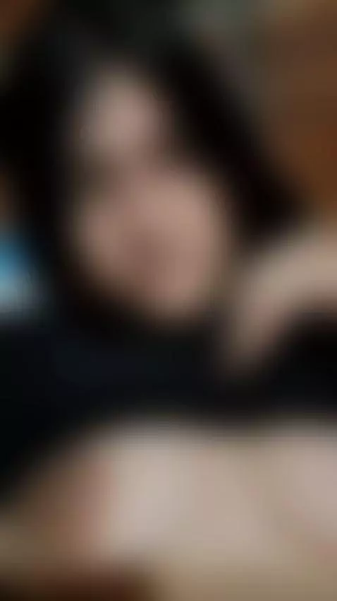 India se masturba Y muestra sus grandes tetas by actrizpornoyuliethgomez