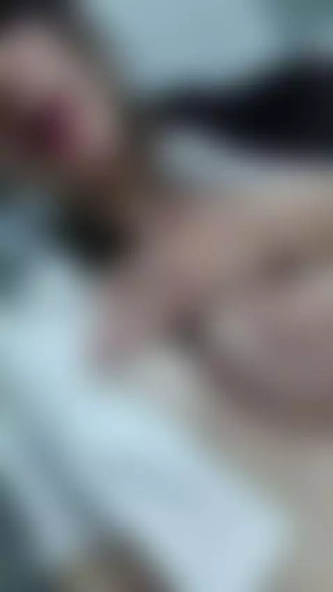 Tenía ganas de pasar la noche en casa de mi amigo y tener se... by actrizpornoyuliethgomez