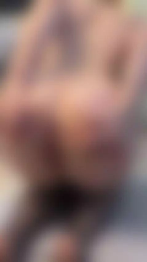 It’s just a teaser… the rest is in my bio 💋 by ilo-na