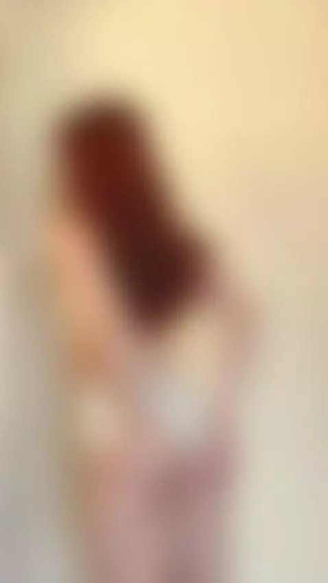 18+ Sexy redhead nude with perky tits and juicy ass by julia404foxy