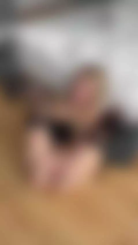 Check my bio for the best thing in ur life >_< by sweetmary69