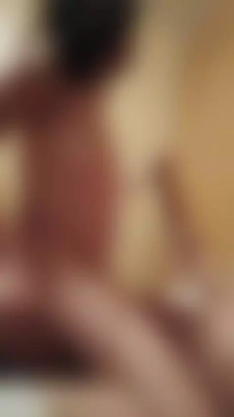 En el hotel despues de unos tragos by alexcaballer0