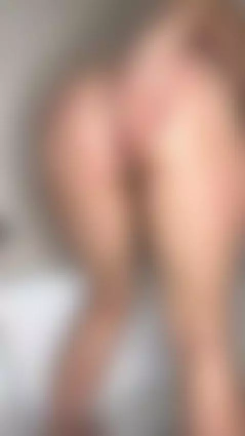 Wet pussy fingers herself in the shower 😘 by spicyinnna