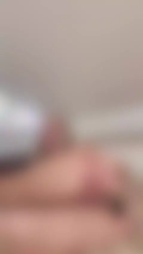 Thick ass bent over with toy inside 🥵 by spicyinnna