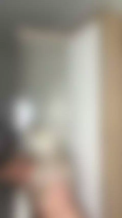 Blonde ass bent low in front of mirror 🔥 by spicyinnna