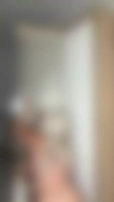 Naked blonde bends over mirror, ass wide open 😳 by spicyinnna