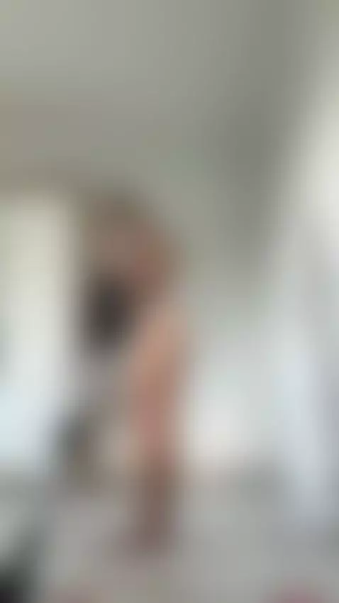 Naked ass bent forward holding vacuum 💗 by spicyinnna