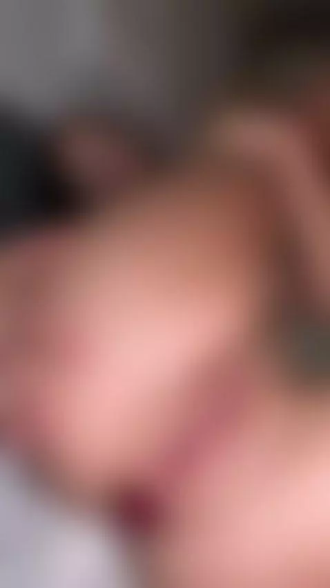 Wet pussy gripped tight by her own hands 💘 by julialikeshine