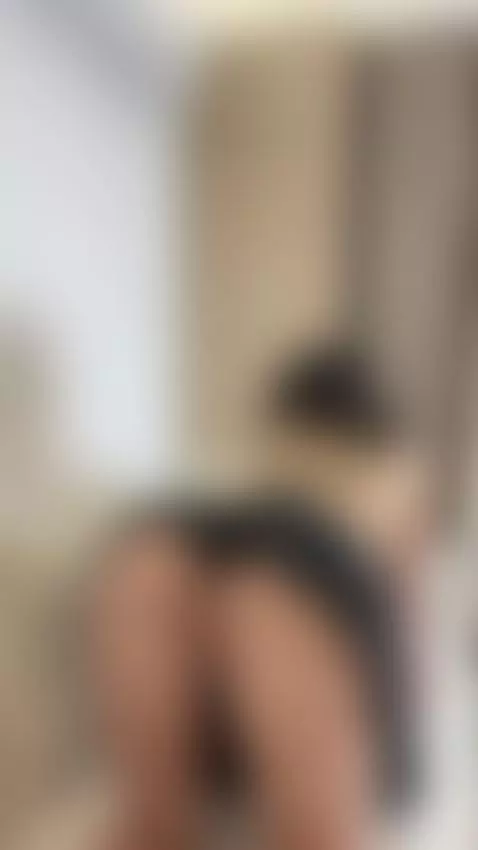 pussy was spread wide for the camera by julialikeshine