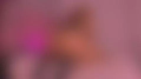 have u ever got an 19 twerking on ur lap? by starlightsss