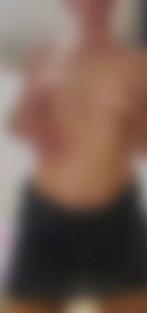 Me estoy calentando, ven y mira mis videos te haran 💦💦💦 by lahot69