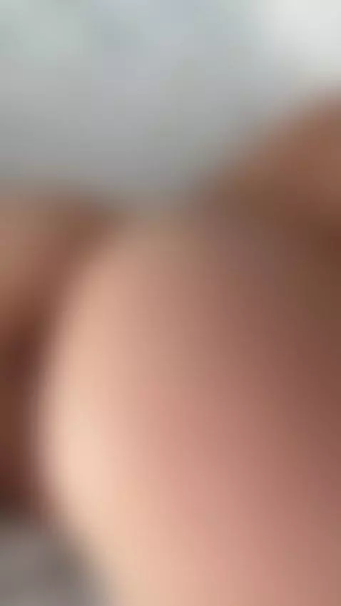 Round ass bouncing with every thrust by emily-lu