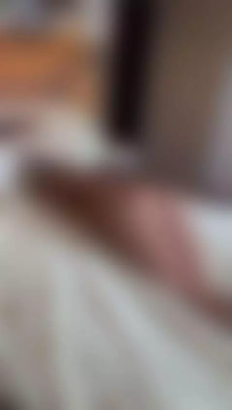 Curvy ass raised high on the bed 😇 by emily-lu