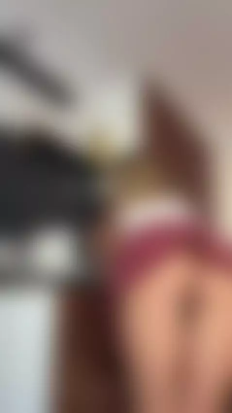 Bend me over and fuck me hard 👅 by emily-lu