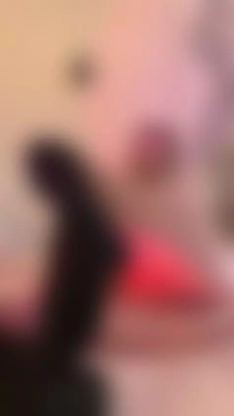 Fuck me slow and make me beg 👅 by emily-lu