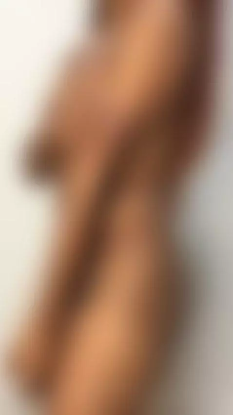 Do you like my big ass, babe? Come with me 😈🥵 by dulcetentacion-1