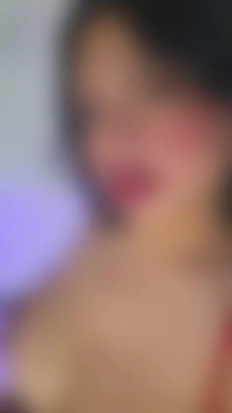I'm live right now—come and have the time of your life! by juliet-miiller