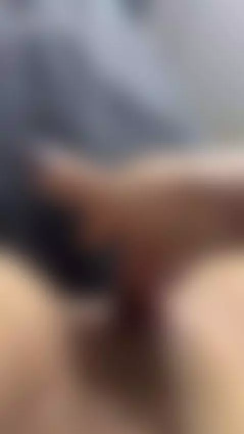 👇🏻country girl makes a mess with her wet pussy 💦 by mayrivers
