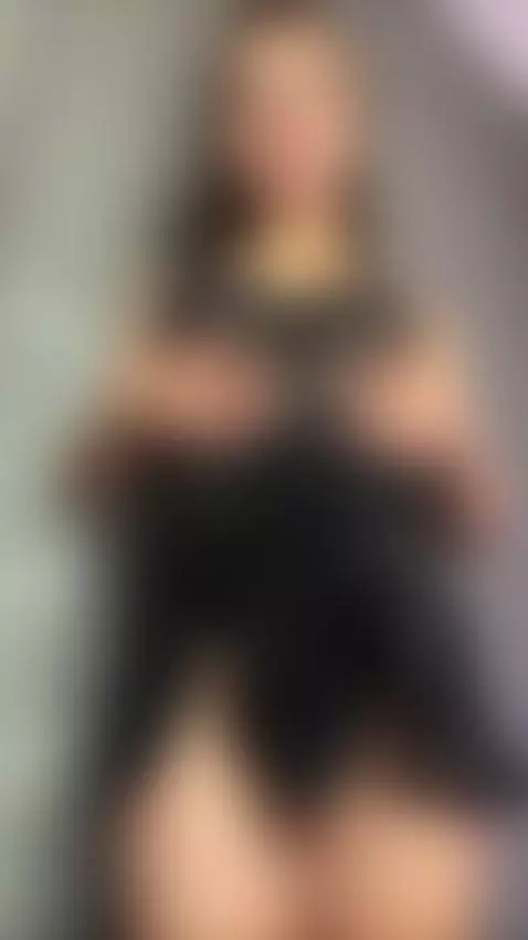 This platform can’t handle everything 🔥 by stassyscorpio