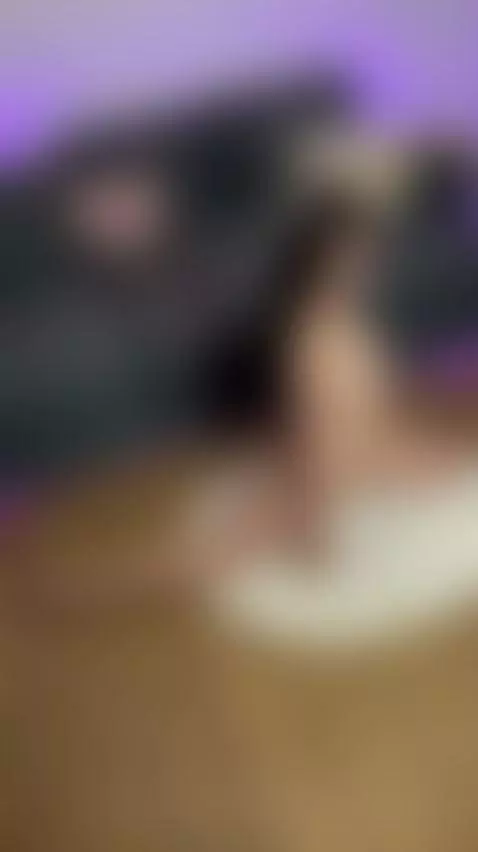 🔞Little petite brunette trembling on the edge 🍒 Subscribers ... by stassyscorpio