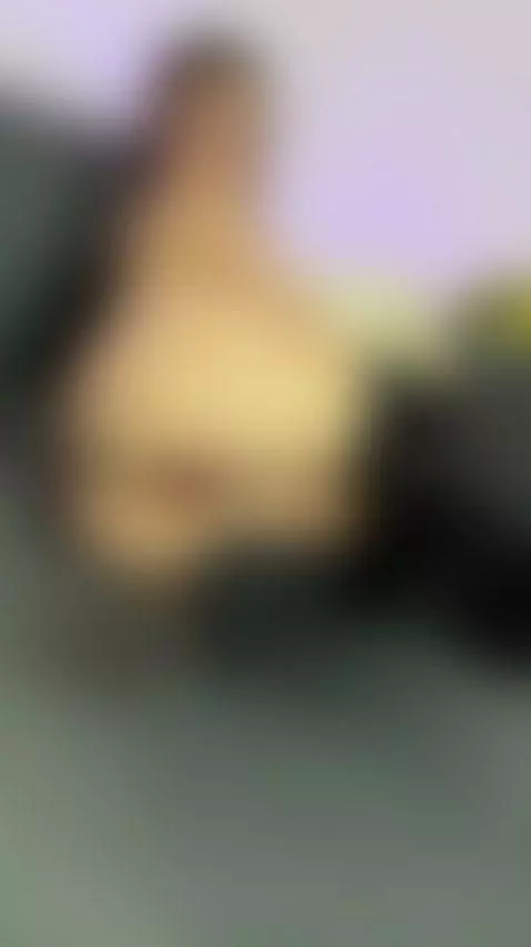 🍑Tiny slim brunette’s tight body shaking 🔥 Join OF by stassyscorpio