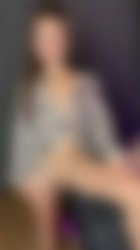 🍒Small perky tits and hard nipples on petite girl 😈 On OF by stassyscorpio