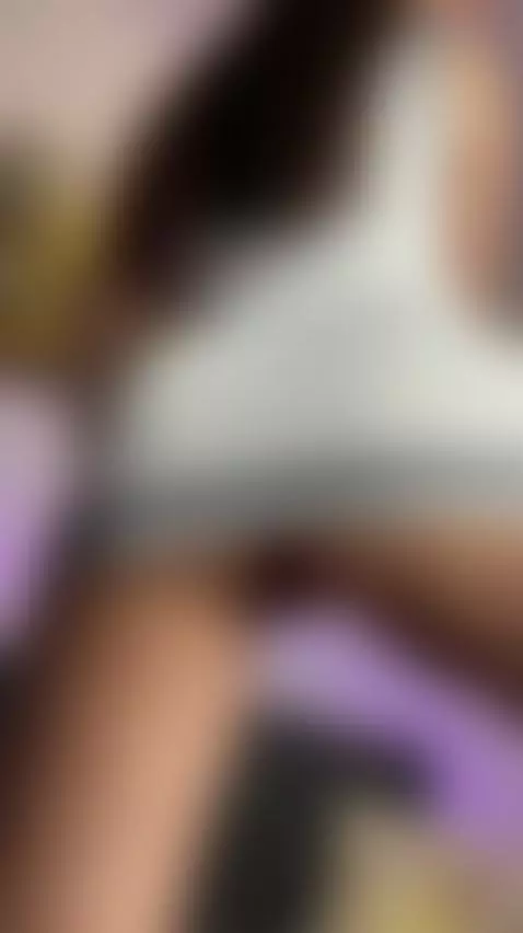 😈Petite brunette opening her slim body for you 🍆 Unlock OF by stassyscorpio